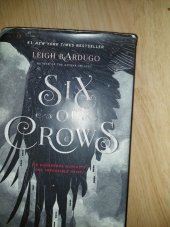 kniha Six of Crows six dangerous outcasts. one impossible heist., Indigo 2016