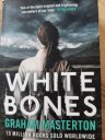 kniha White bones (Katie Maguire #1), UK 2013