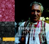 kniha S houslemi přes pět světadílů vzpomínky Bohumila Smejkala a jeho přátel, Barrister & Principal 2010
