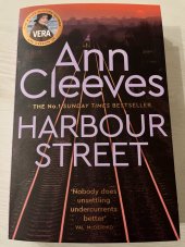 kniha Harbour street, Pan Macmillan 2014