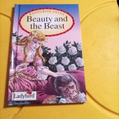 kniha Beauty and the Best  Favorite Tales , Ladybird Books 1993