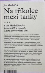 kniha Na tříkolce mezi tanky ... a dalších 111 Macháčkových omentářů k Evropě, Česku i světovému dění, Bourdon 2017