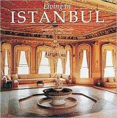 kniha Living in Istanbul, Flammarion 1994