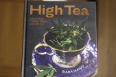 kniha High Tea Cannabis Cakes, Tarts and Bakes, Smith Street Books 2000